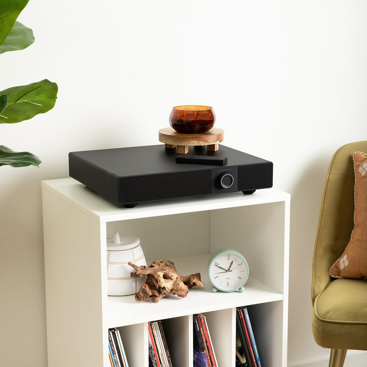 Soundstage Bluetooth Turntable Soundbase-Classic Vinyl Record