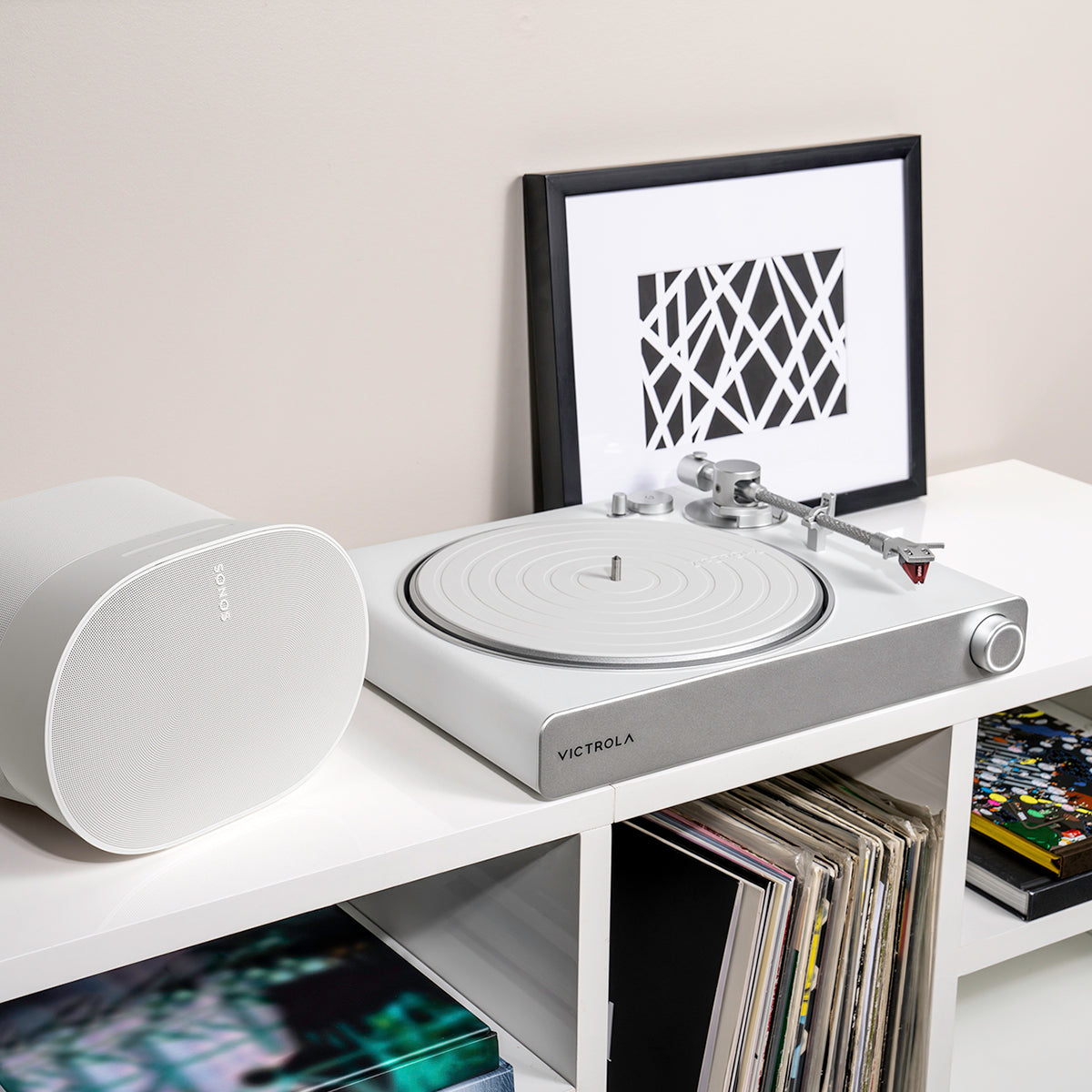 Stream Pearl WiFi and Bluetooth Turntable (Works with Sonos)-Classic Vinyl Record