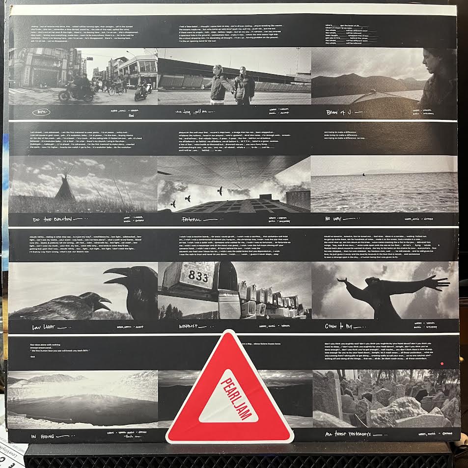 Pearl Jam - Yield (VINYL) | Near Mint (NM) Excellent (EX)-Classic Vinyl Record