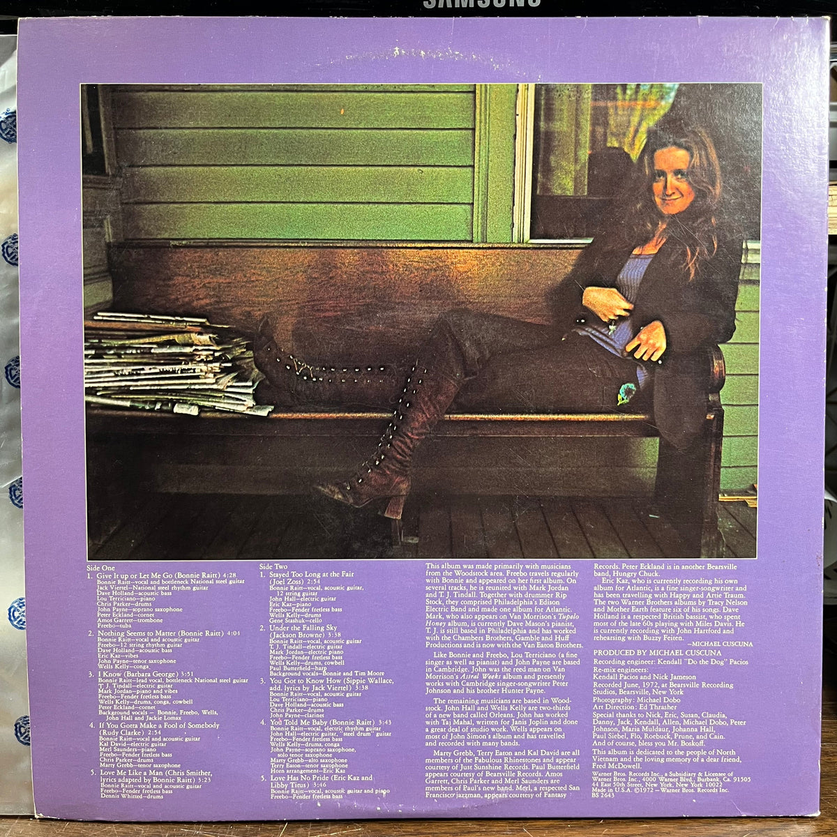 Bonnie Raitt - Give It Up (VINYL) | Near Mint (NM) Excellent (EX)-Classic Vinyl Record