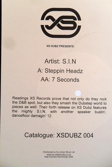 Steppin Headz | Mint (M) Generic-Classic Vinyl Record