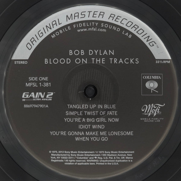 Blood On The Tracks (MFSL VINYL)*DINGED* | Mint (M) Excellent+ (EX+)-Classic Vinyl Record