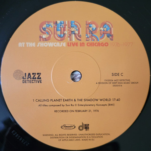 Sun Ra - At The Showcase Live In Chicago 1976-1977 | Mint (M) Mint (M)-Classic Vinyl Record