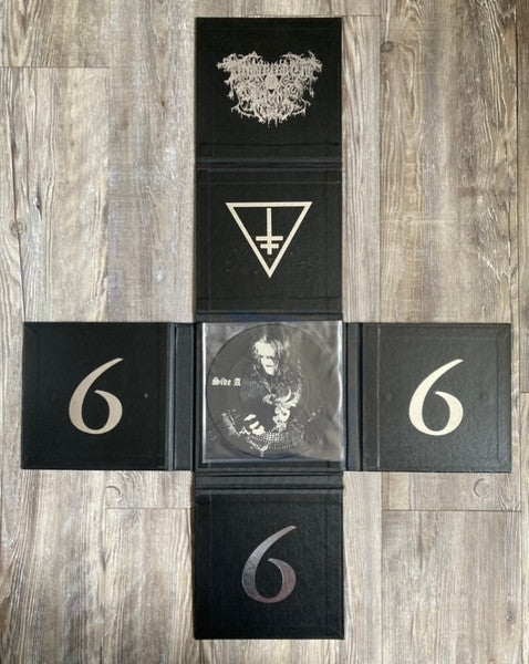 Drowning The Light - 06/06/06 It Begins Here... (7" BOX) | Near Mint (NM) Near Mint (NM)-Classic Vinyl Record