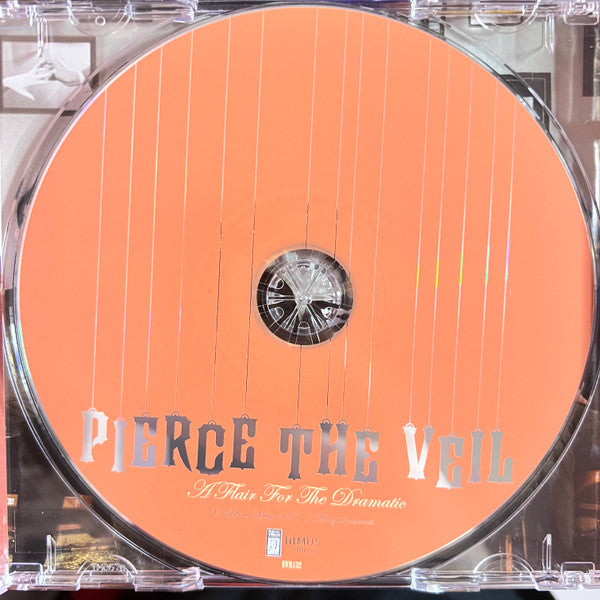 Pierce The Veil - A Flair For The Dramatic (CD) | Mint (M) Mint (M)-Classic Vinyl Record
