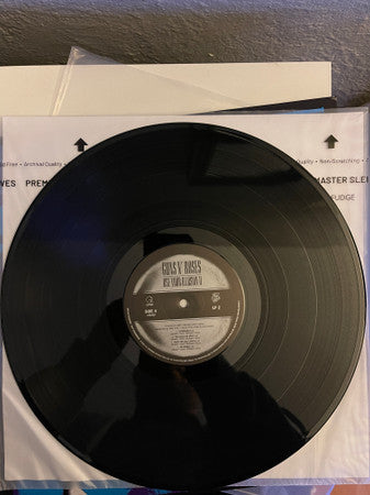 Use Your Illusion II | Mint (M) Mint (M)-Classic Vinyl Record