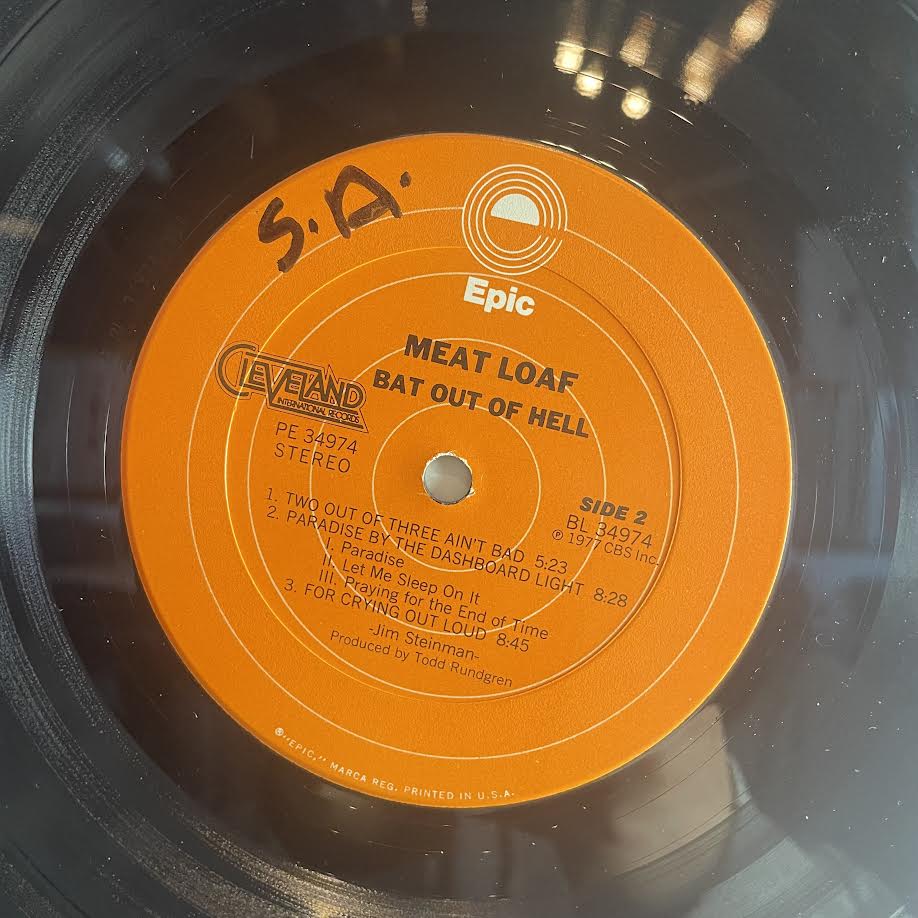 Meat Loaf - Bat Out Of Hell (VINYL) | Excellent (EX) Very Good Plus (VG+)-Classic Vinyl Record