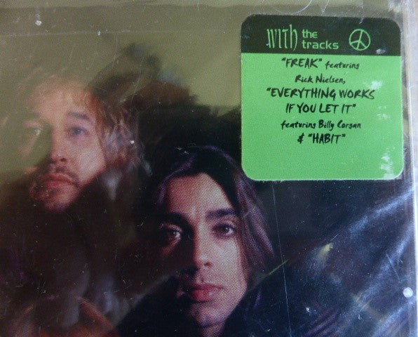Enuff Z'nuff - Paraphernalia (CD) | Near Mint (NM or M-)-Classic Vinyl Record
