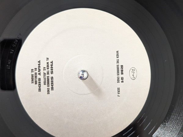 Sera J - When The Summer Ends (VINYL) | Mint (M) Mint (M)--Classic Vinyl Record